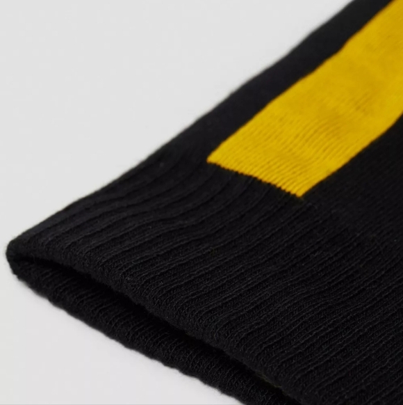 NWT Men's Dr. Martens The Double Doc Black and Yellow Casual Socks - Picture 4 of 6